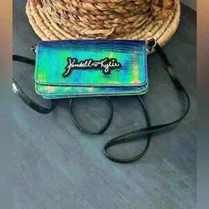 Kendal & Kylie make up small mini bag with strap Corssbody.